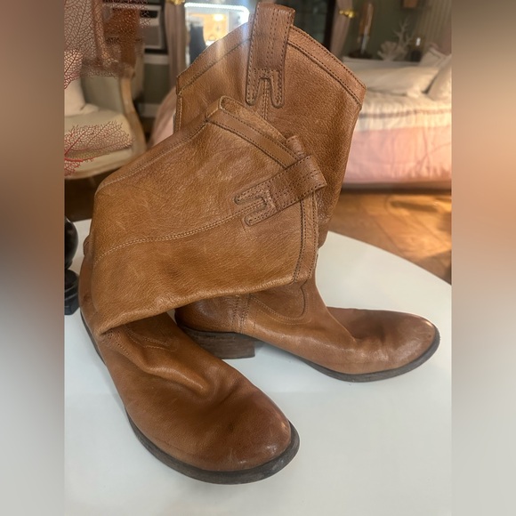 Frye Shoes - Frye Tan Leather Boots
